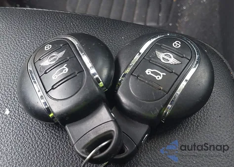 2017 Mini Hardtop Cooper S из США, поврежденный, VIN WMWXP7C32H3C61911